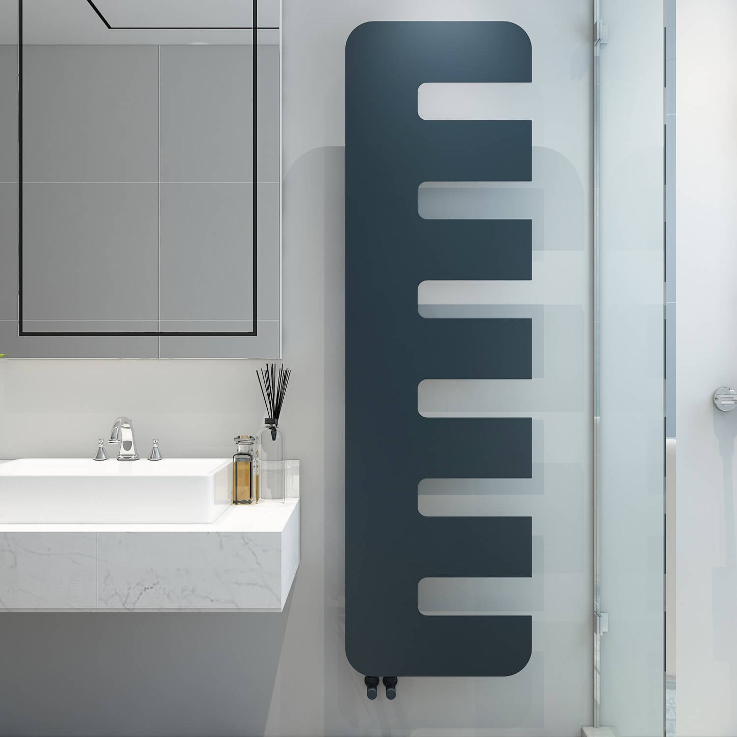 Carisa Rex Dikey İnce Tasarım Çelik Radyatör Modern Tasarım Antrasit