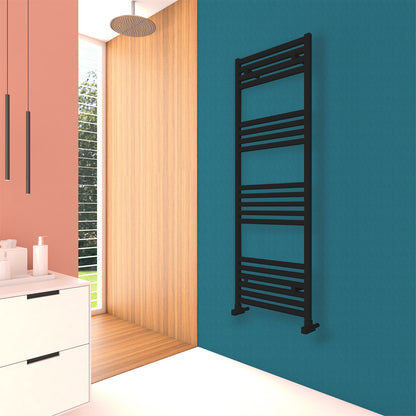 Carisa FAME 0500*0680*12/RAL 9005 KUMLU SİYAH/STD.BAĞL.(İKİ YAN ALT-ÜST ÇAPRAZ)/ALM.HAVLUPAN/BANYO RADYATÖRÜ